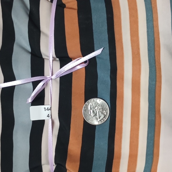 4 yds. High Quality Stretch Fabric Striped - Picture 5 of 5